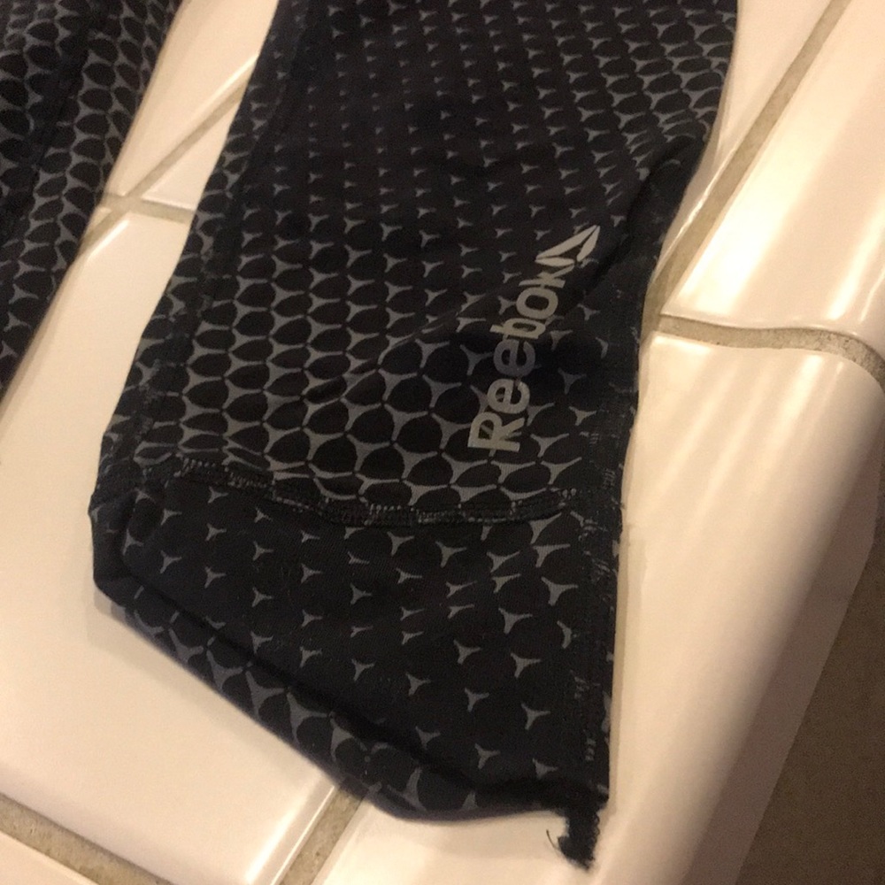 Patterned Reebok Leggings - Picture 4 of 4